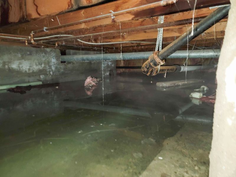 Crawlspace Water Restoration in Phoenix, AZ